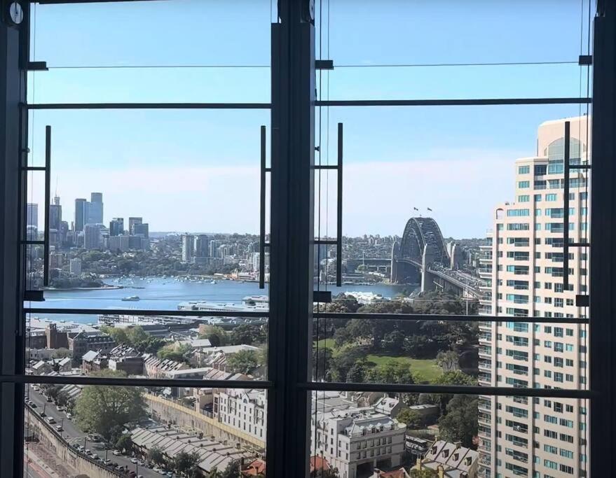 Luxury 1br Iconic Harbour Views In Barangaroo *